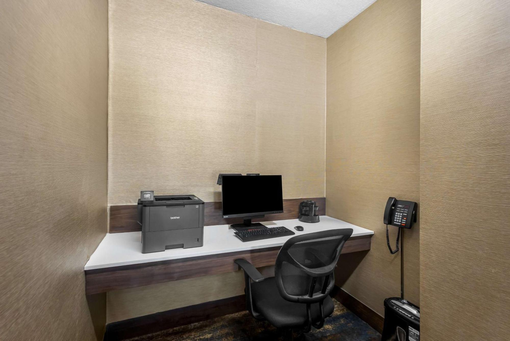 Hampton Inn Marion Esterno foto