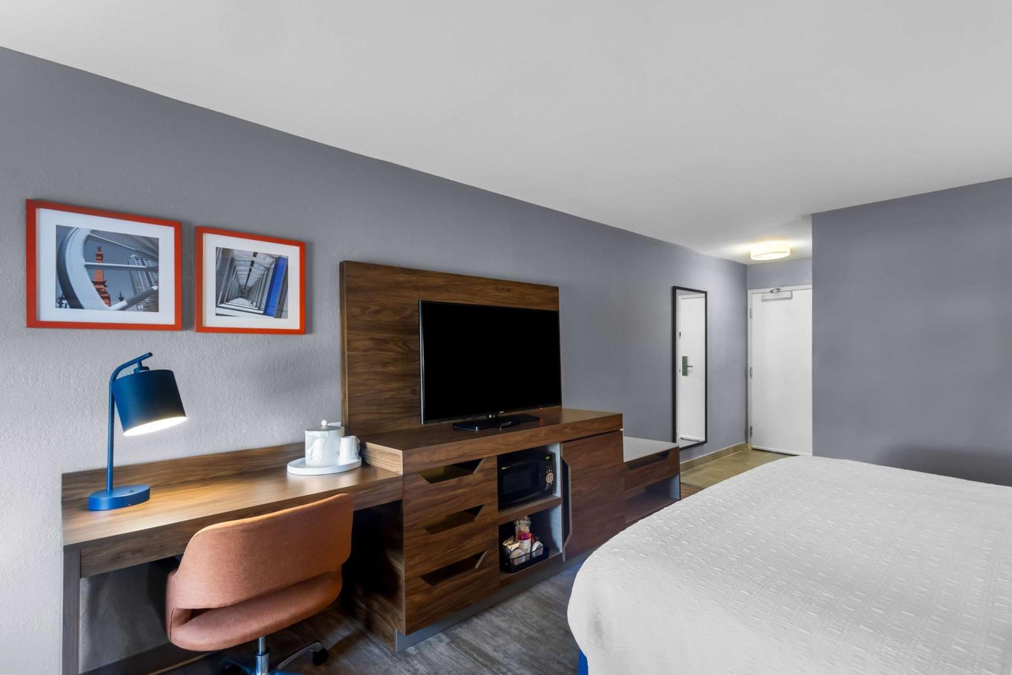 Hampton Inn Marion Esterno foto
